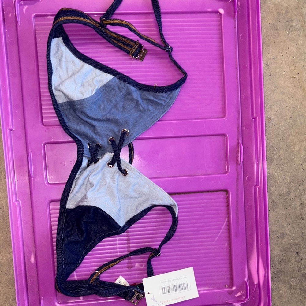 Stylish Blue Women's Swim Top